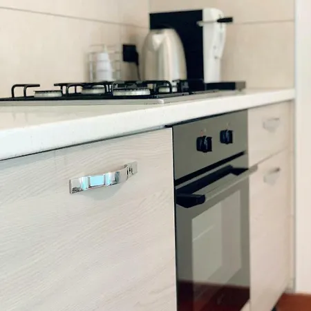 Maxmar Apartment *